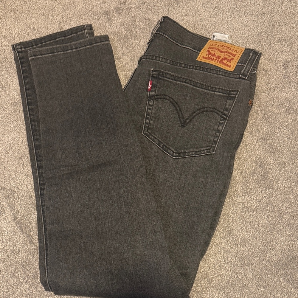 Levi's women’s Black Jeans
